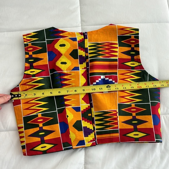 Vintage African Pattern Crop Top - Picture 6 of 9
